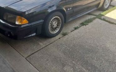 Ford-Mustang-1990-Black-4