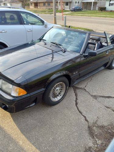 Ford-Mustang-1990-Black