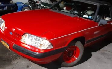 Ford-Mustang-1991-Red-RedWhite