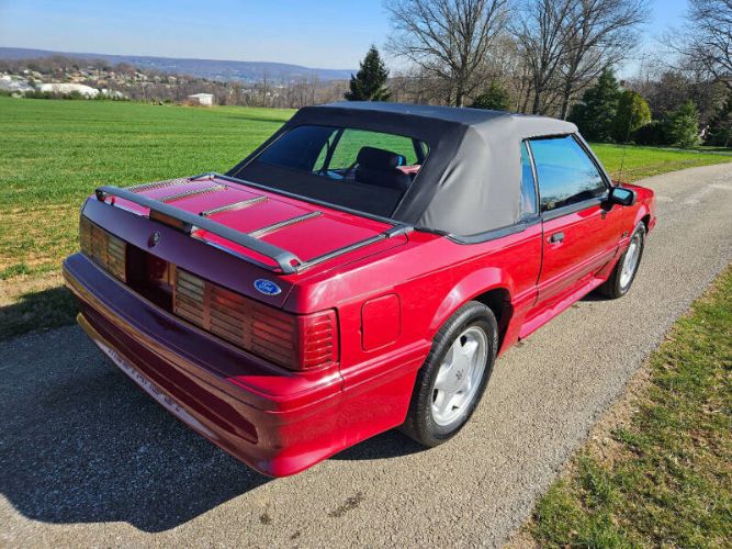 Ford-Mustang-1991-RedBlackTop-Red-5