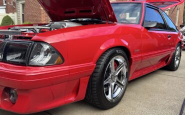 Ford-Mustang-1992-25