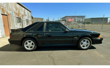 Ford-Mustang-1992-Black-Grey-11