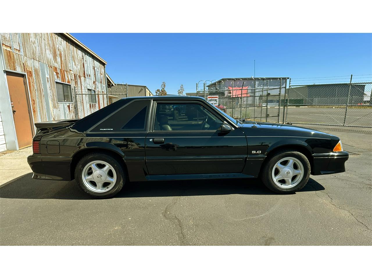 Ford-Mustang-1992-Black-Grey-11