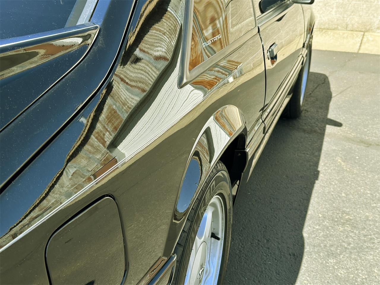 Ford-Mustang-1992-Black-Grey-13