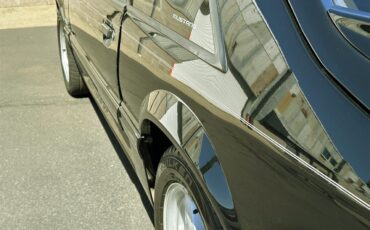 Ford-Mustang-1992-Black-Grey-15
