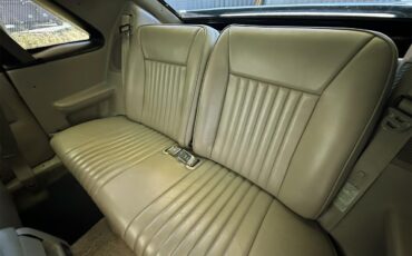 Ford-Mustang-1992-Black-Grey-24