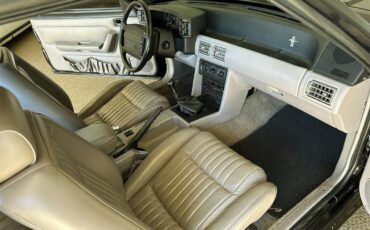 Ford-Mustang-1992-Black-Grey-27
