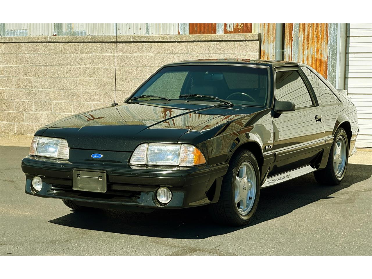 Ford-Mustang-1992-Black-Grey-9