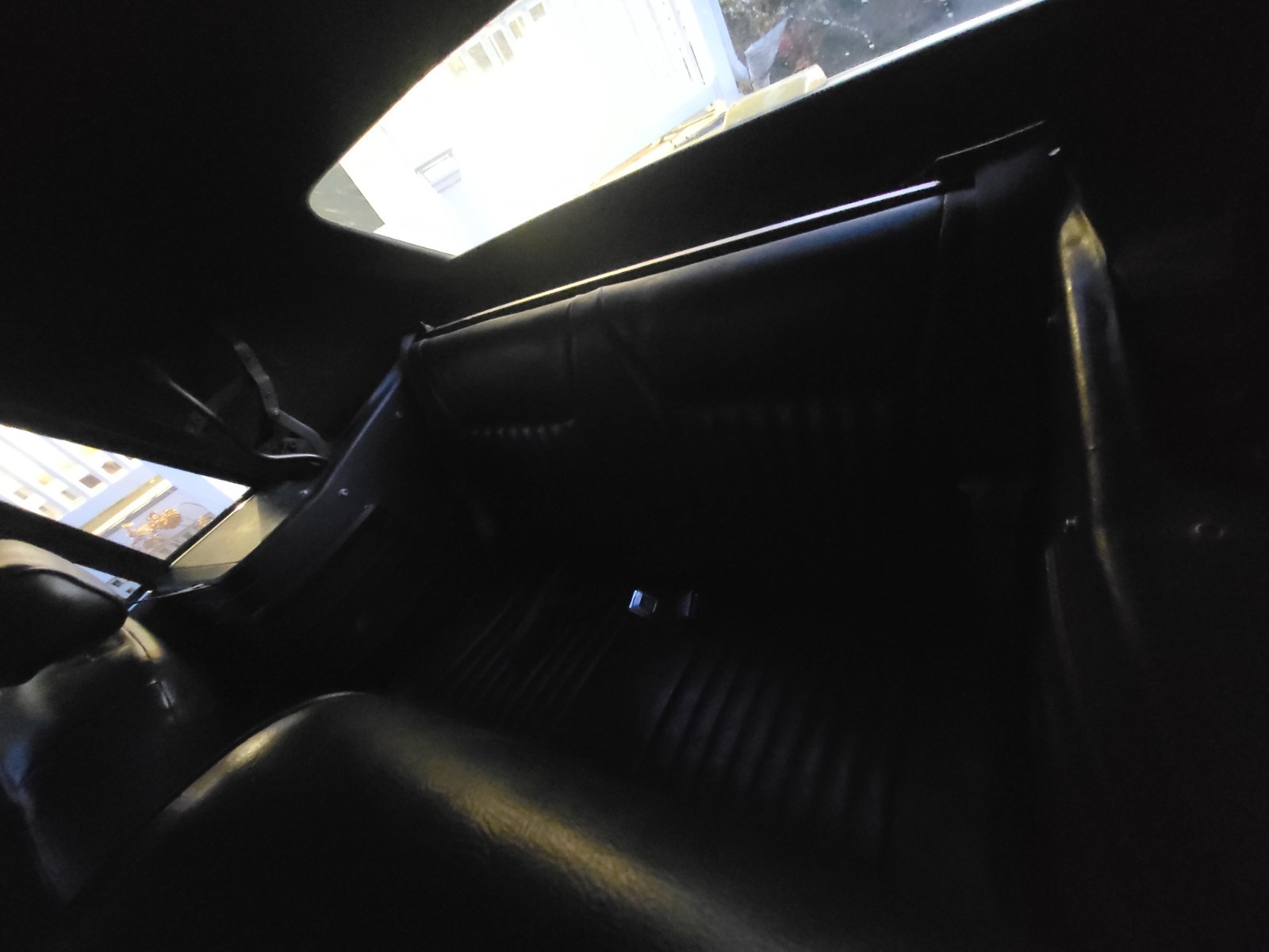 Ford-Mustang-1993-Convertible-12