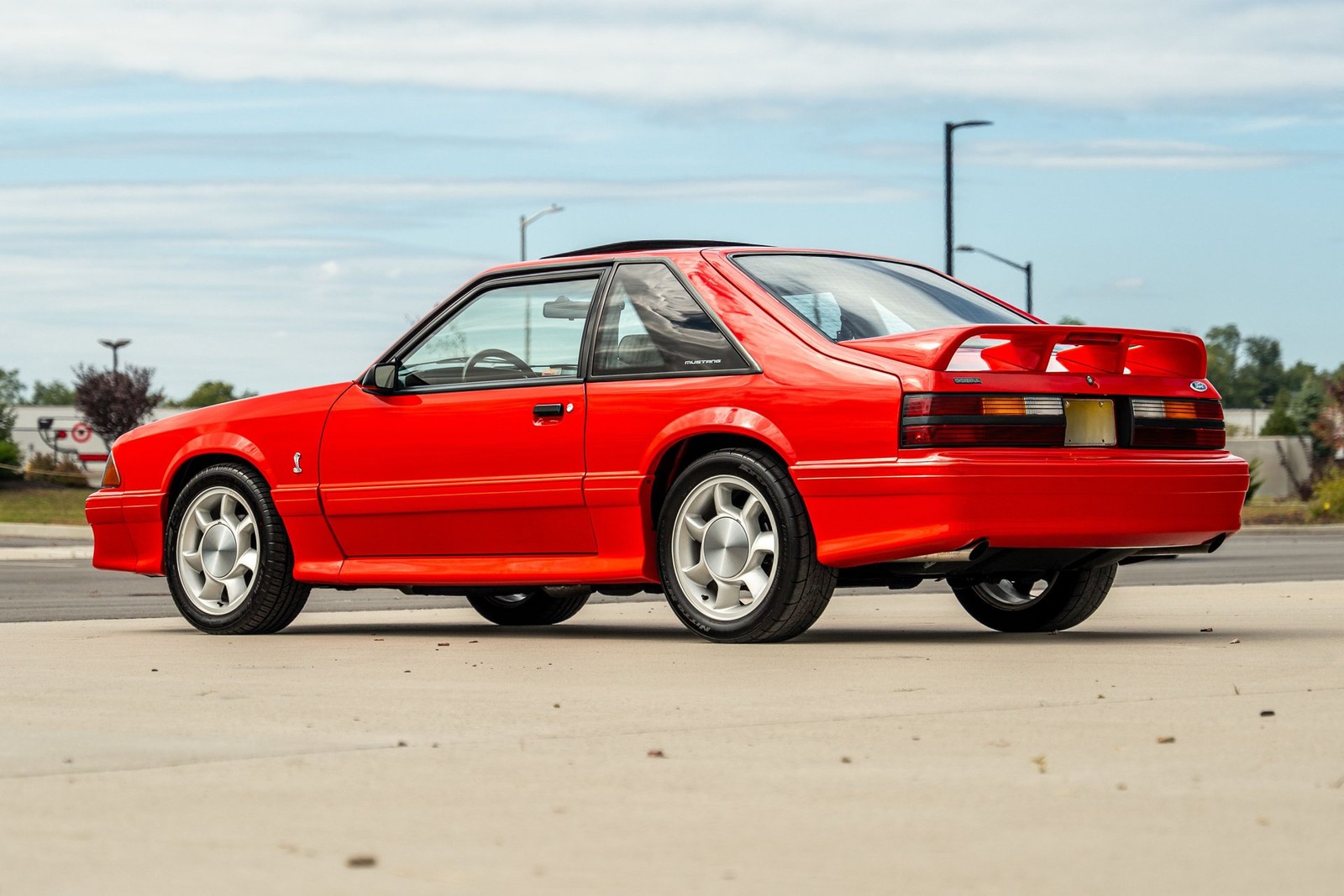 Ford-Mustang-1993-Coupe-13