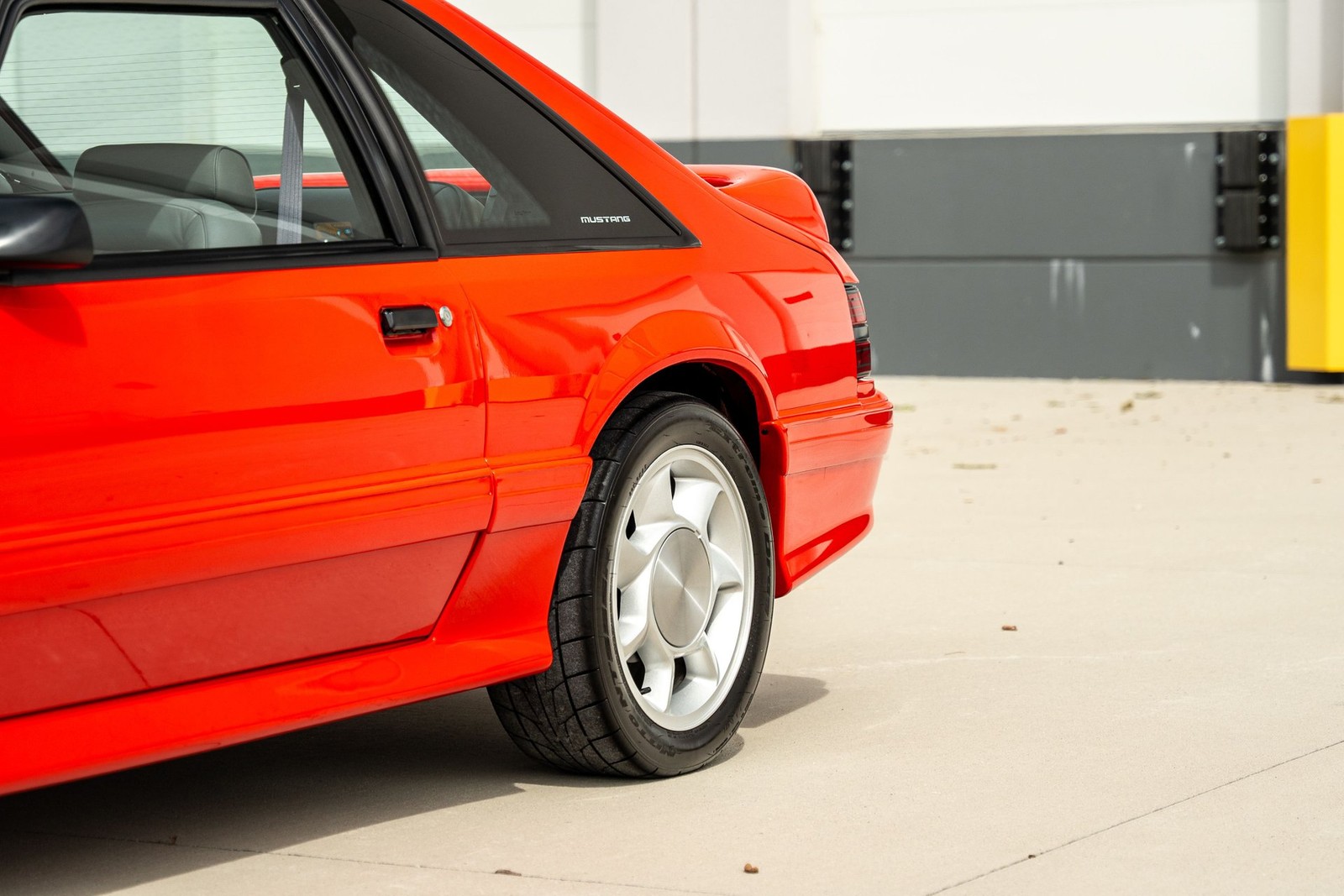 Ford-Mustang-1993-Coupe-20
