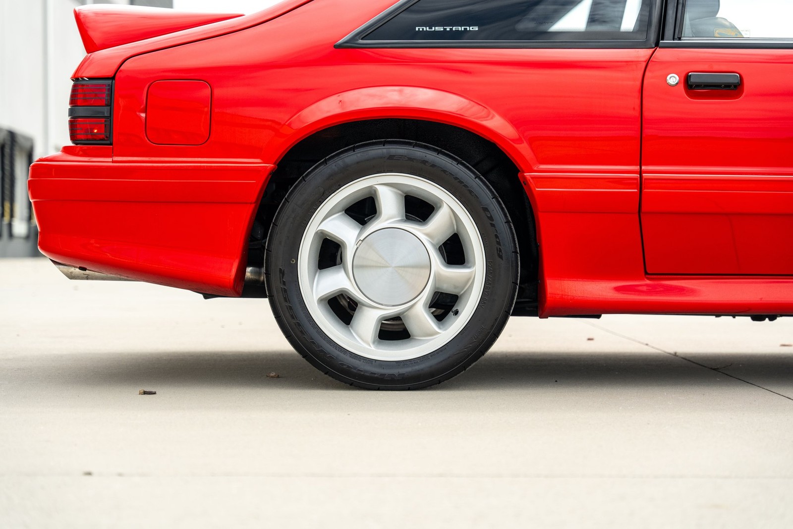 Ford-Mustang-1993-Coupe-24