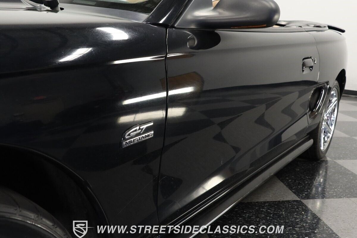 Ford-Mustang-1994-Convertible-21