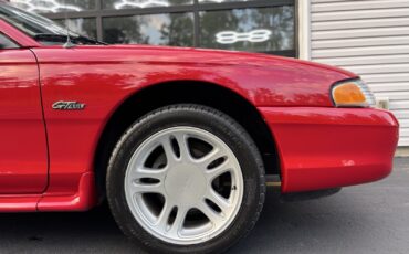 Ford-Mustang-1996-14