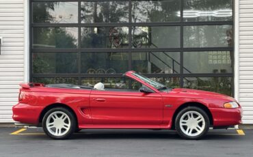 Ford-Mustang-1996-17