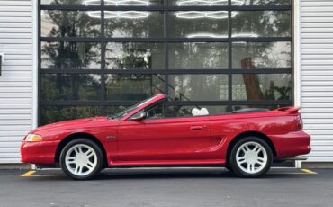 Ford-Mustang-1996-2