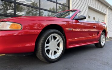 Ford-Mustang-1996-3