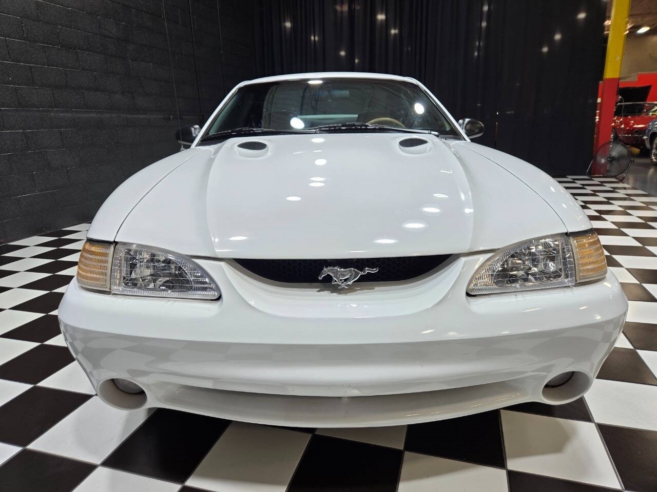 Ford-Mustang-1996-Coupe-10