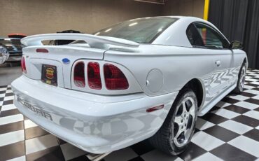 Ford-Mustang-1996-Coupe-13