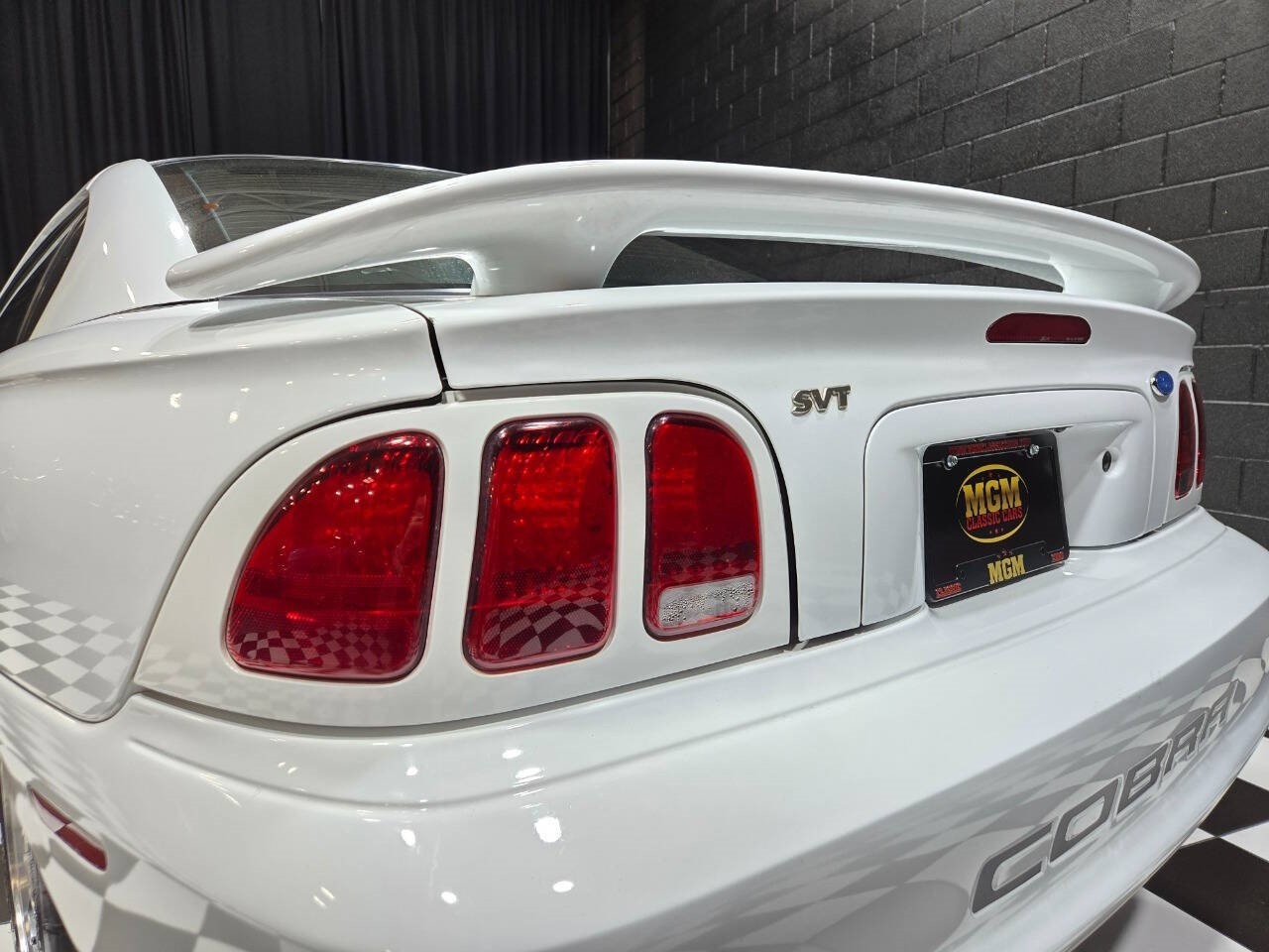 Ford-Mustang-1996-Coupe-38