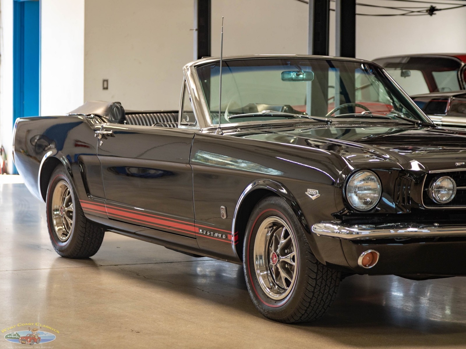Ford-Mustang-289-V8-Convertible-1966-2-Door-Convertible-11