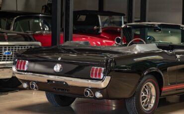 Ford-Mustang-289-V8-Convertible-1966-2-Door-Convertible-26