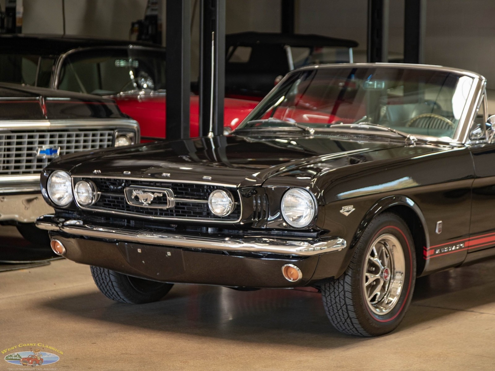 Ford-Mustang-289-V8-Convertible-1966-2-Door-Convertible-8