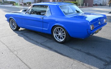 Ford-Mustang-cobra-coupe-1966-Blue-Black-26
