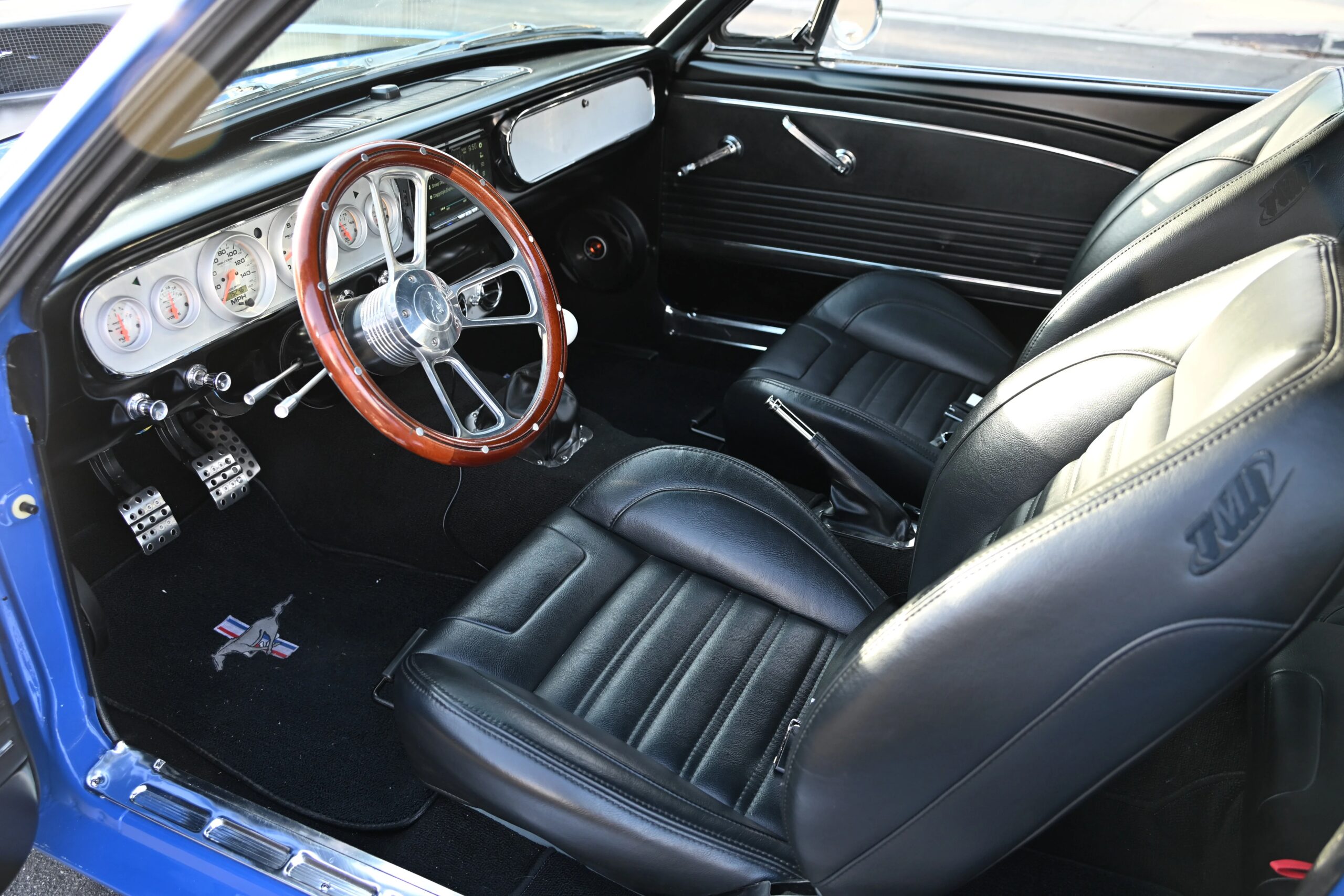 Ford-Mustang-cobra-coupe-1966-Blue-Black-34