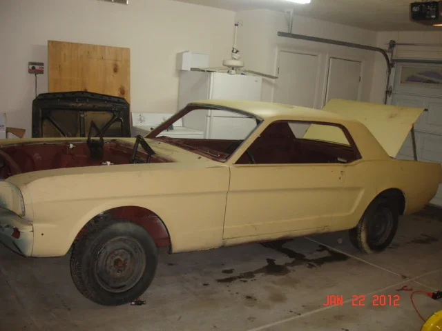 Ford-Mustang-cobra-coupe-1966-Blue-Black-72
