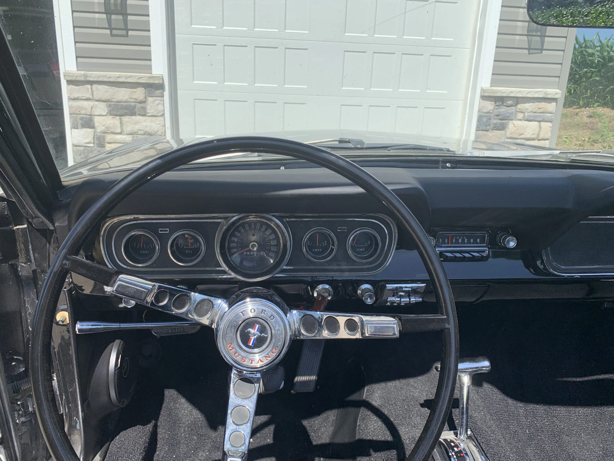 Ford-Mustang-convertible-1966-Black-Black-2