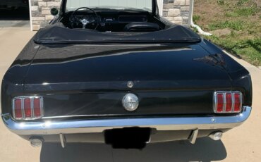 Ford-Mustang-convertible-1966-Black-Black-5