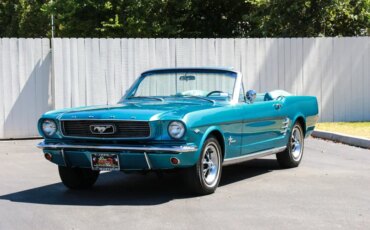 Ford-Mustang-convertible-1966-Blue-Blue-4