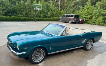 Ford-Mustang-convertible-1966-Green-Beige-2
