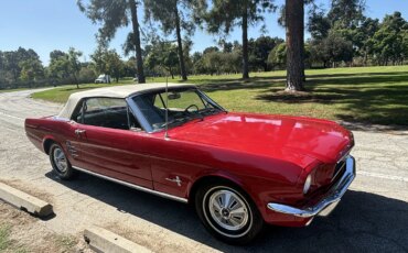 Ford-Mustang-convertible-1966-Red-Black-4
