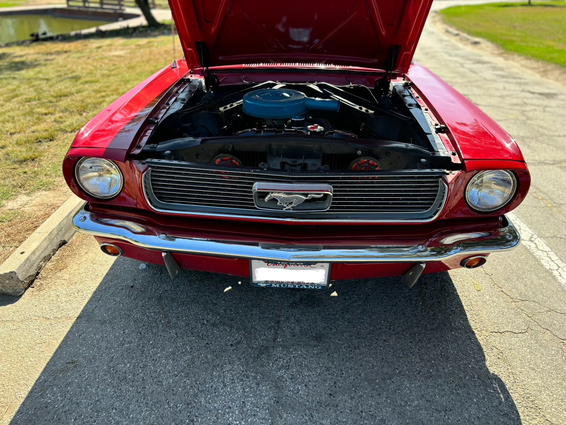 Ford-Mustang-convertible-1966-Red-Black-6