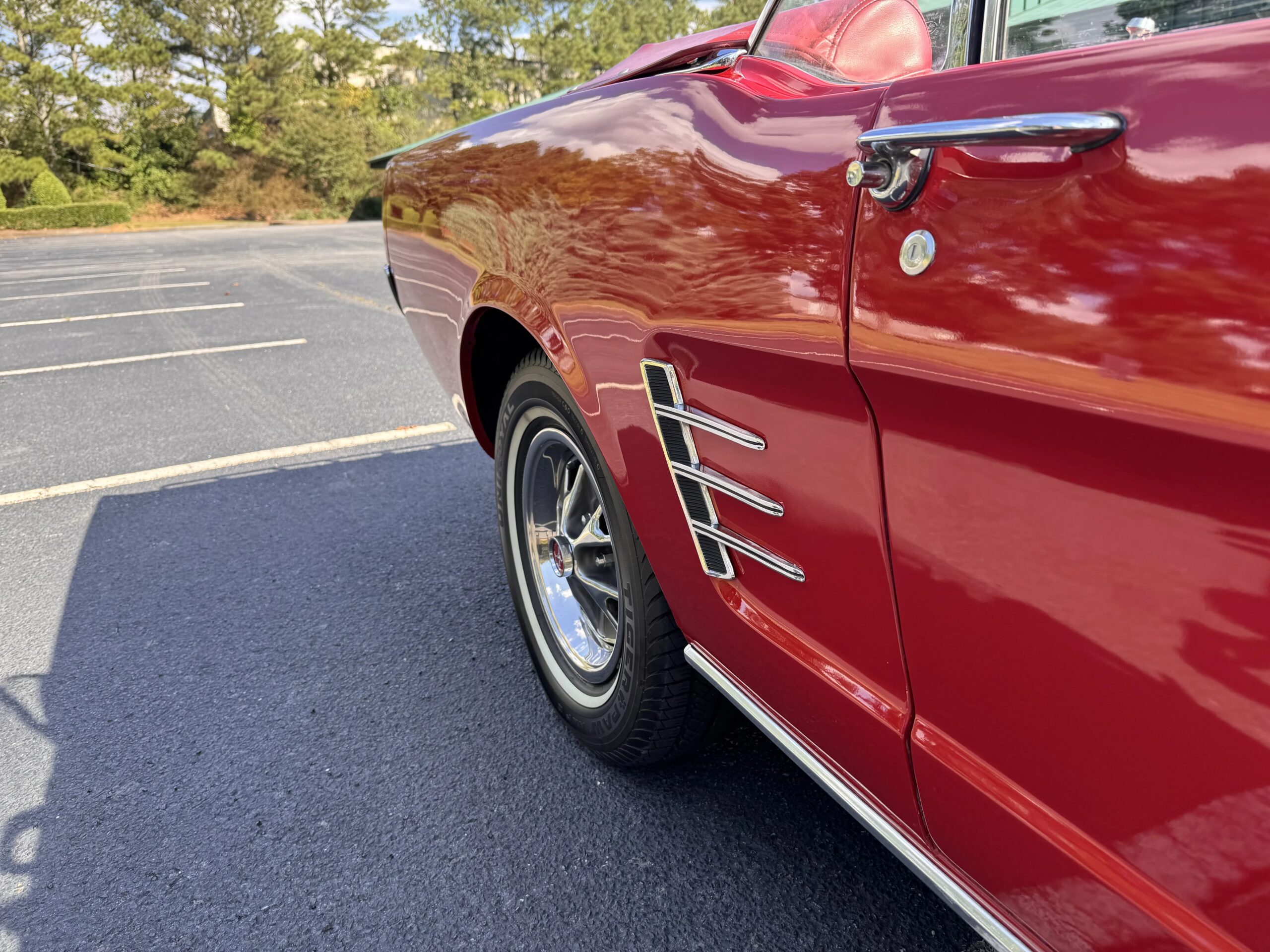 Ford-Mustang-convertible-1966-Red-Red-14
