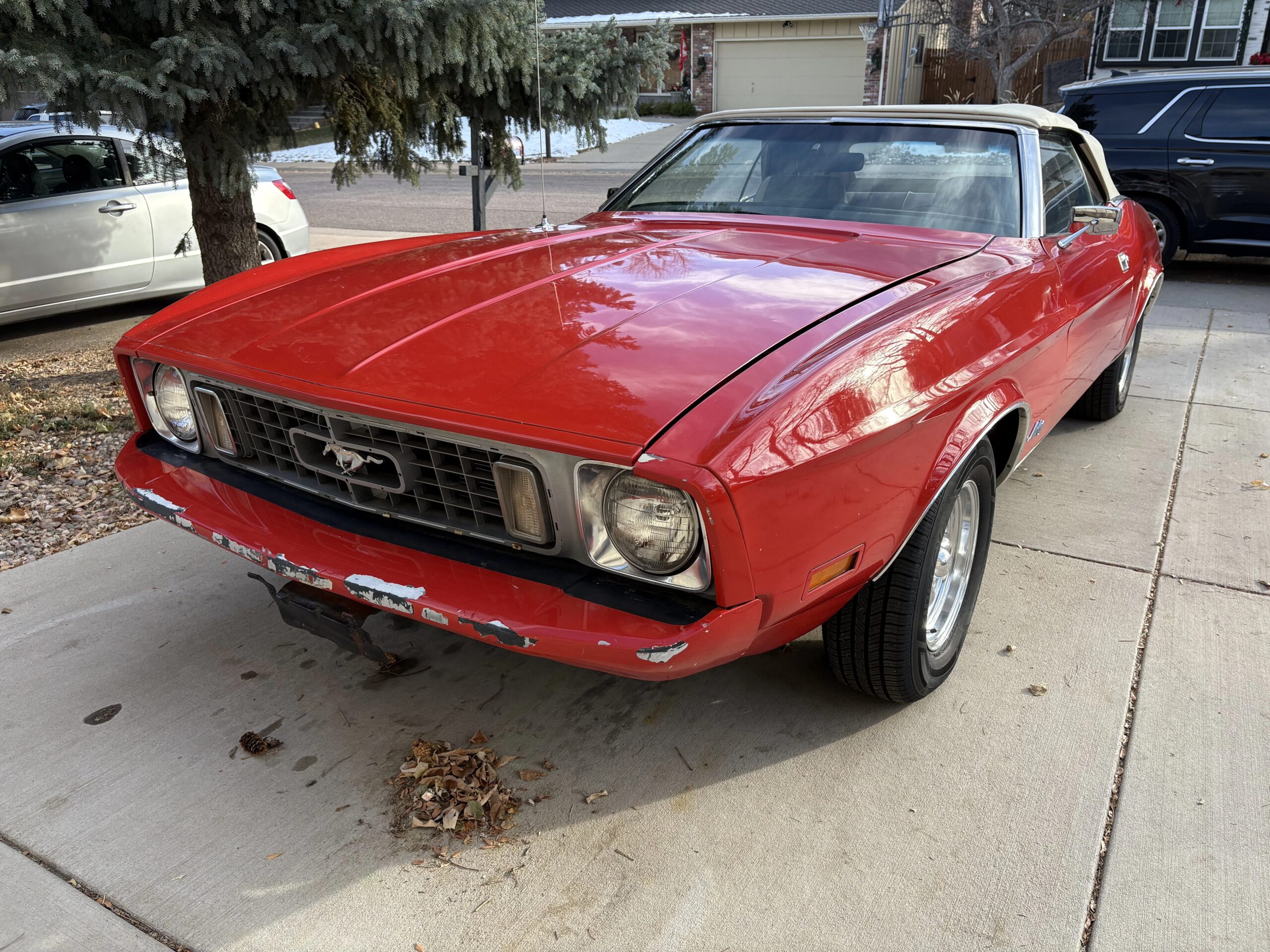 Ford-Mustang-convertible-1973-Red-White-11