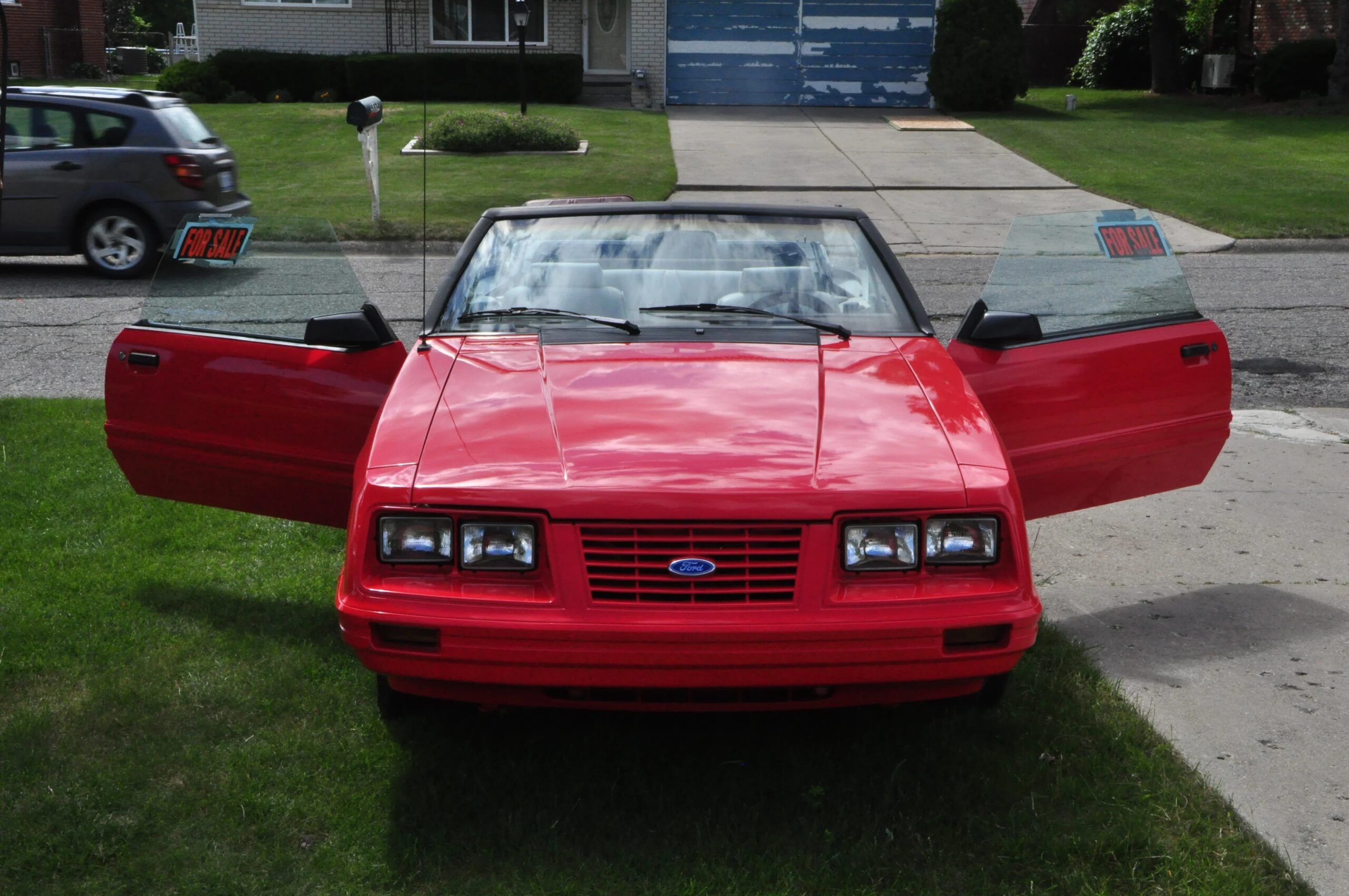 Ford-Mustang-convertible-1983-Red-Red-12
