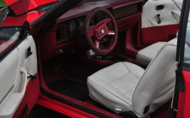 Ford-Mustang-convertible-1983-Red-Red-14