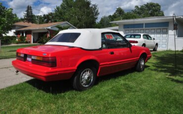 Ford-Mustang-convertible-1983-Red-Red-2