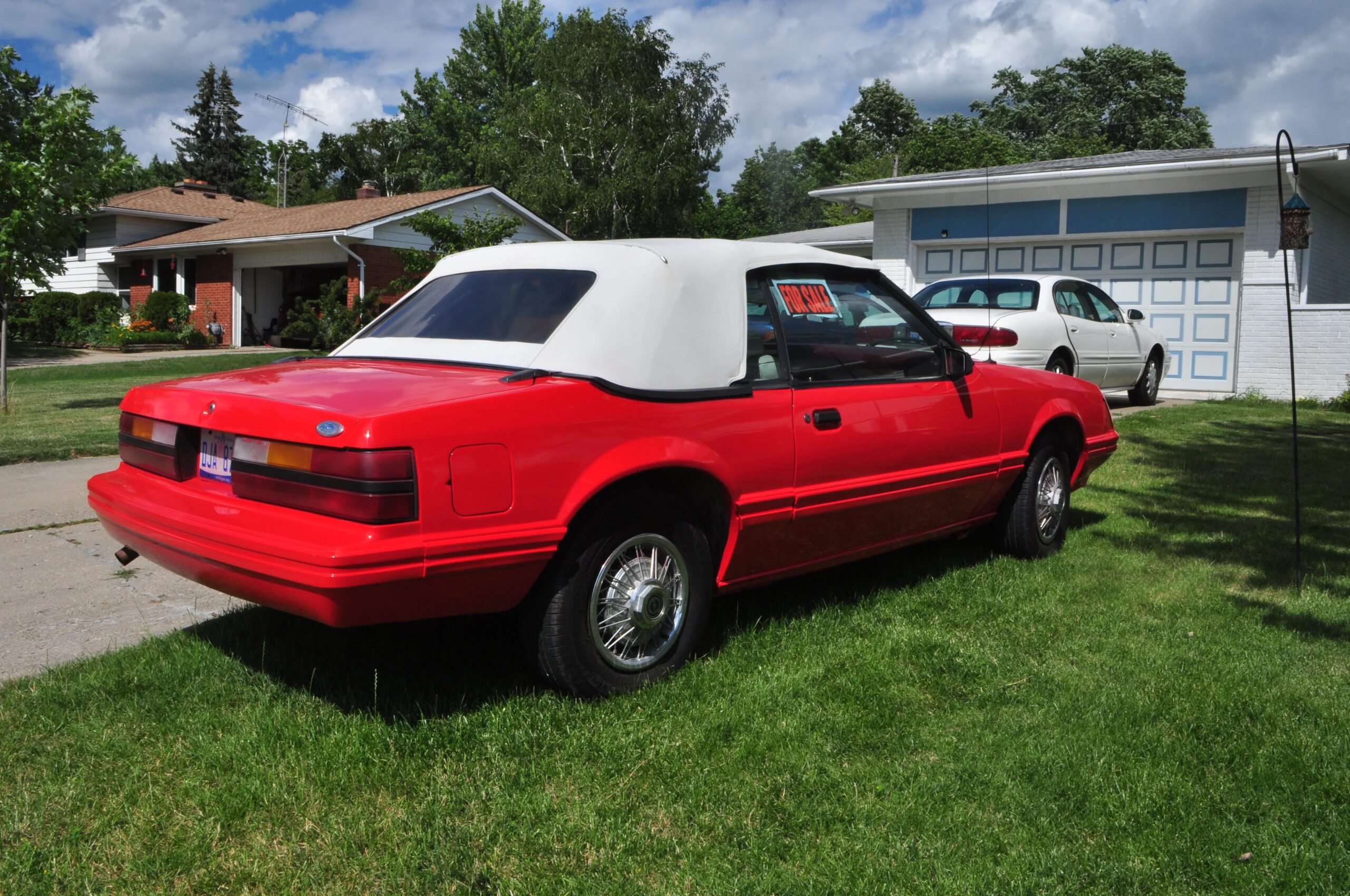 Ford-Mustang-convertible-1983-Red-Red-2