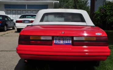 Ford-Mustang-convertible-1983-Red-Red-4