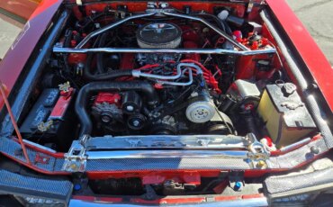 Ford-Mustang-convertible-1985-Red-White-1