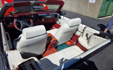 Ford-Mustang-convertible-1985-Red-White-10