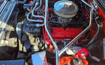 Ford-Mustang-convertible-1985-Red-White-4