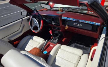 Ford-Mustang-convertible-1985-Red-White-7
