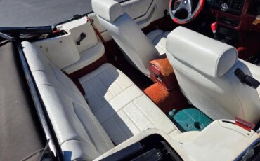 Ford-Mustang-convertible-1985-Red-White-9