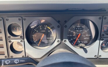 Ford-Mustang-convertible-1985-Silver-Gray-11
