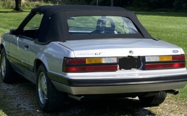 Ford-Mustang-convertible-1985-Silver-Gray-2